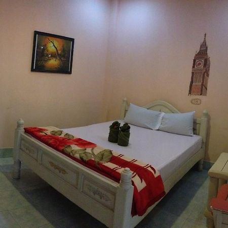 Chang Hotel Csiangmaj Kültér fotó