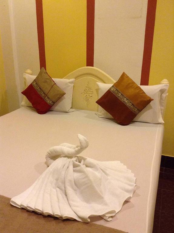 Chang Hotel Csiangmaj Kültér fotó